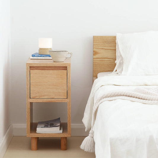 How to choose the wood for my nightstand?