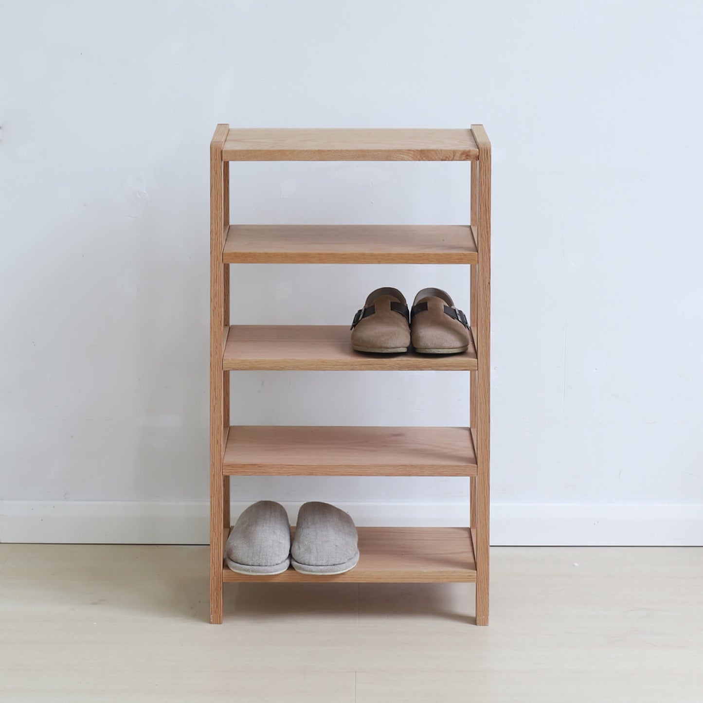 verticalwoodenshoerack